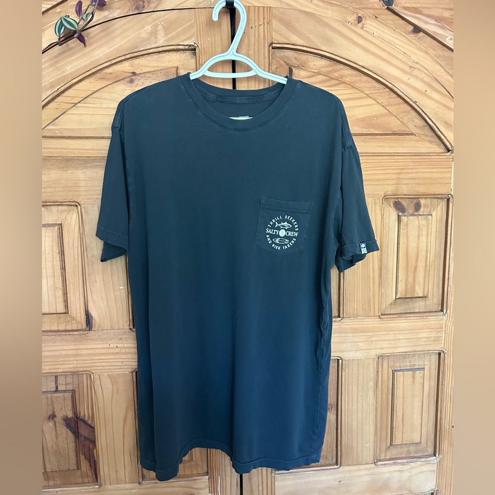 SALTY CREW XL Tee